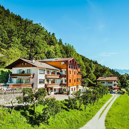 Gasthof Hotel Woehrmaurer Velturno Esterno foto